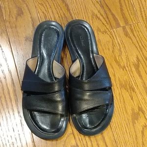 Women's black leather sandles